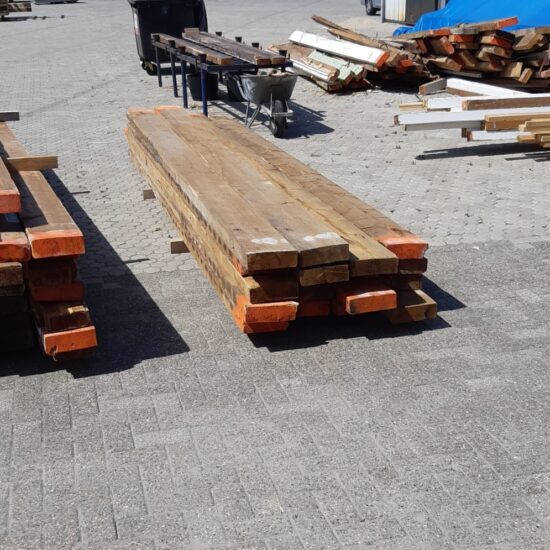 75x230mm vuren balkhout